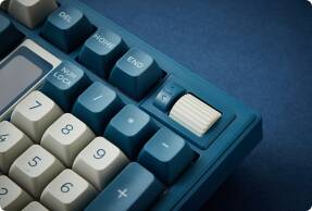 AKKO様 The King's Avatar 5108B Plus Mechanical Keyboard | Akko